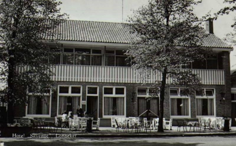 Dorpsstraat 149 Lonneker hotel Savenije.jpg