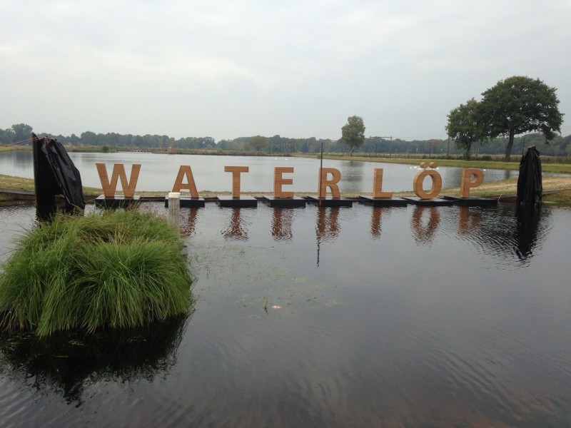 Hengelosestraat Elsbeekweg Kristalbad kunstwerk Waterlöp (3).jpg.jpg