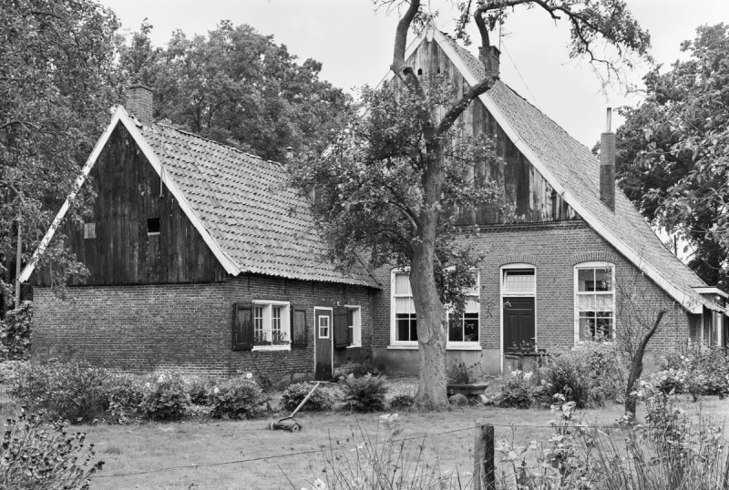 Eulderinkweg 22 Usselo boerderij Eulderink. Rijksmonument.jpg