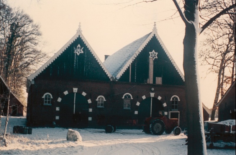 Heutinkstraat 1965 Zicht op Wönnerswoning, van familie Kromhof, in de sneeuw (2).jpg