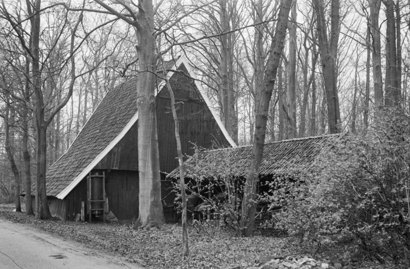 Schukkinkweg 15 vakwerkschuur op erve Het Schukkink. rijksmonument..jpg