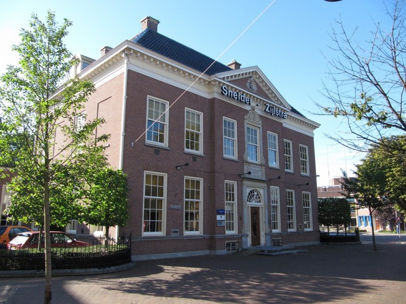 Hoedemakerplein 1 Voormalige kantoor van de Twentsche Bank bouwjaar 1908 rijksmonument.jpg