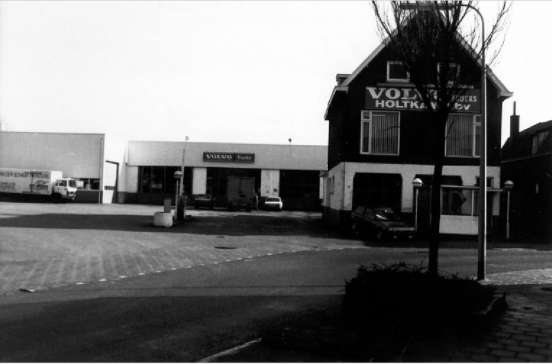Janninksweg Bedrijfsgebouwen Holtkamp B.V. Volvo Trucks.jpg