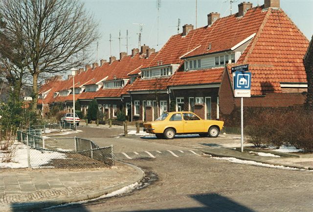 13.2. mr. Aalbersestraat vanaf Faberstraat 1987-88.jpg