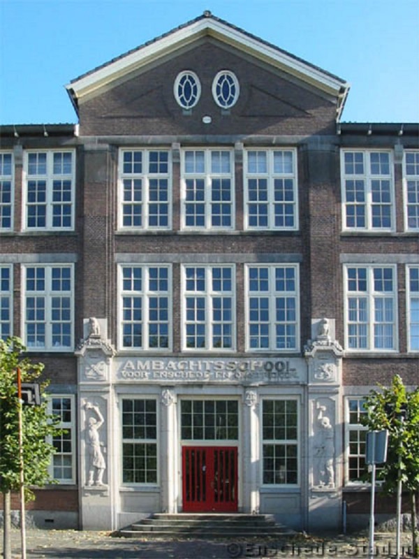 Boddenkampsingel 80 Ambachtsschool Voorgevel (3).jpg