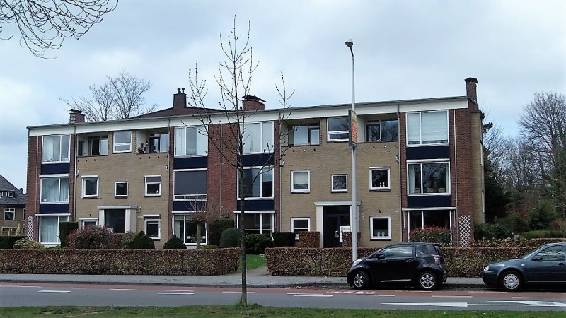 Laaressingel 1-23 na-oorlogs gemeentelijk monument.jpg