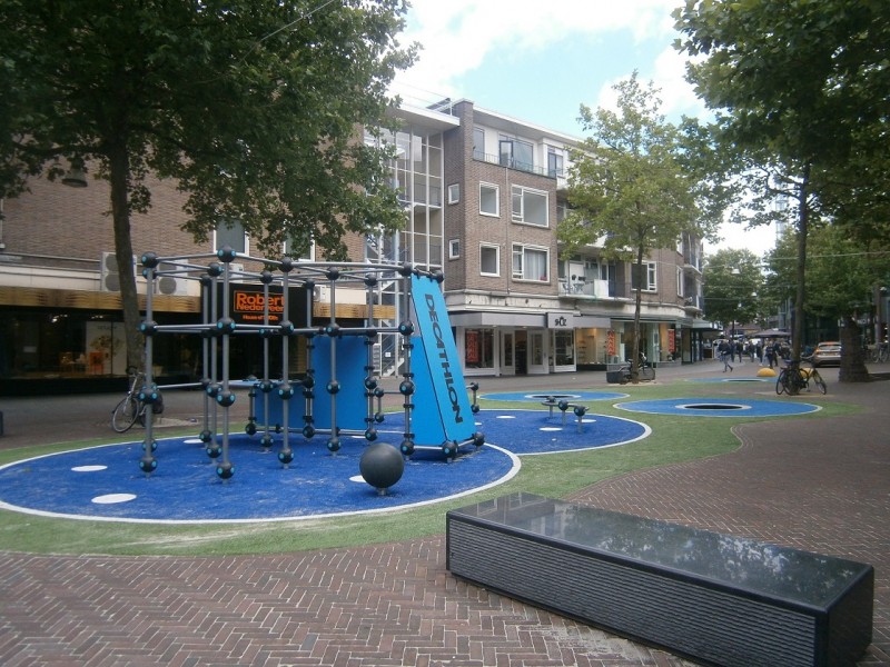 H.J. van Heekplein speelveld Decathlon.JPG