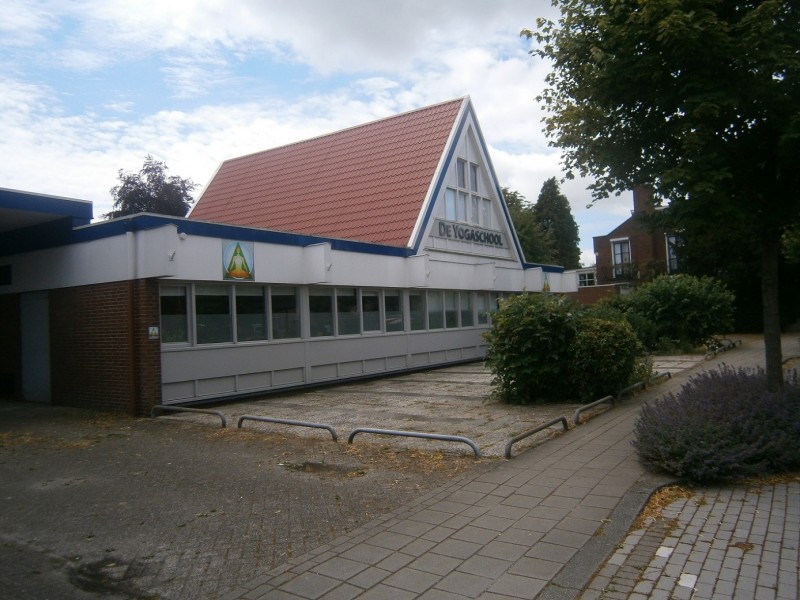 Emmastraat De Yogaschool.JPG