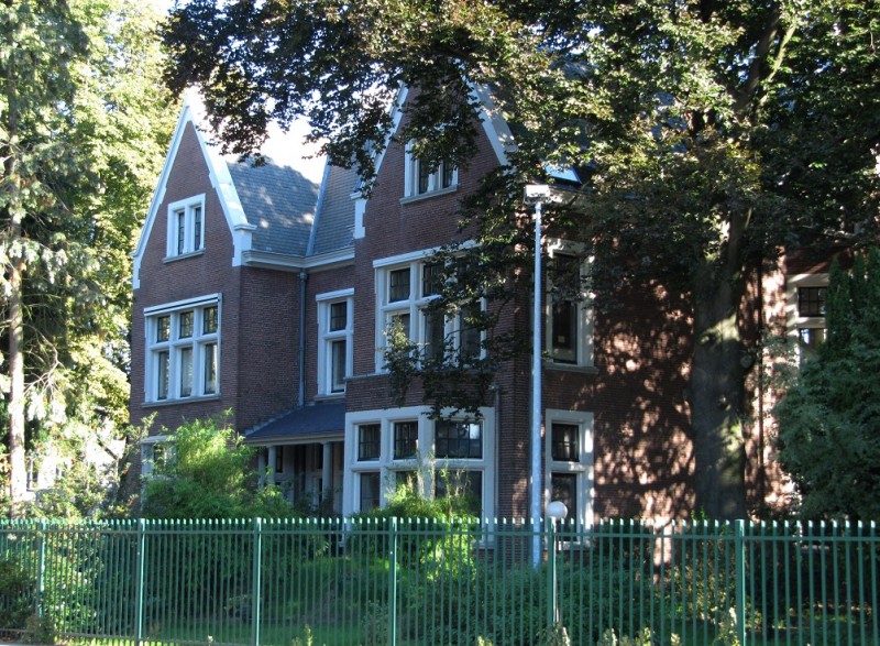 Ripperdastraat 8 Herenhuis De Stadsweide bouwjaar 1905 rijksmonument.jpg