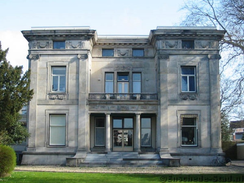 Hengelosestraat 40 Villa Ludwig van Heek rijksmonument.jpg