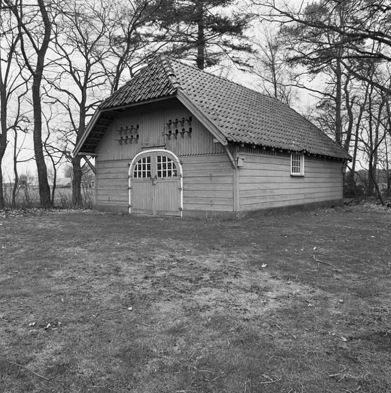 Zonnebeekweg 110 Zonnebeek schaapskooi met duiventil. Rijksmonument.jpg