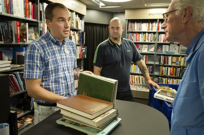 Bijzondere collectie ‘historisch Enschede’ bij Broekhuis.jpg