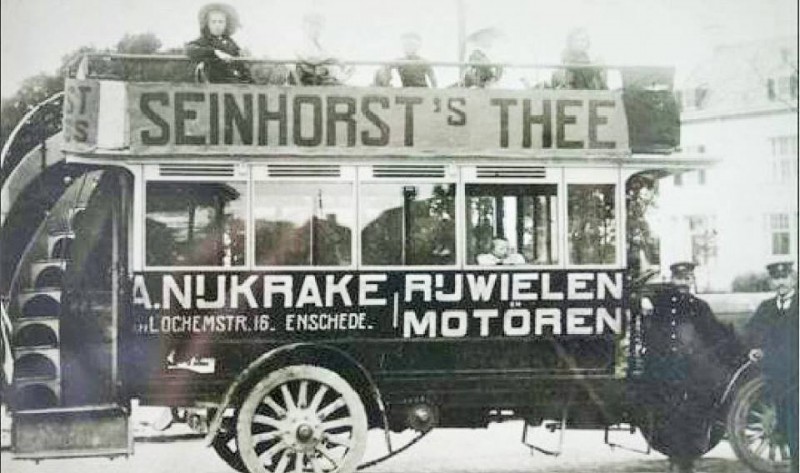 Van Lochemstraat 16 A. Nijkrake rijwielen motoren en reclame Seinhorst.jpg