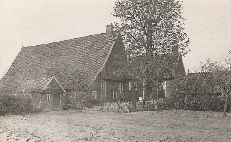 Wooldrikshoekweg 99 boerderij Het Schurink gemeentelijk monument..jpg