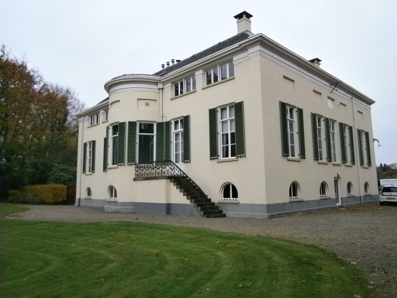 Hengelosestraat 113 achterzijde villa Schuttersveld.JPG