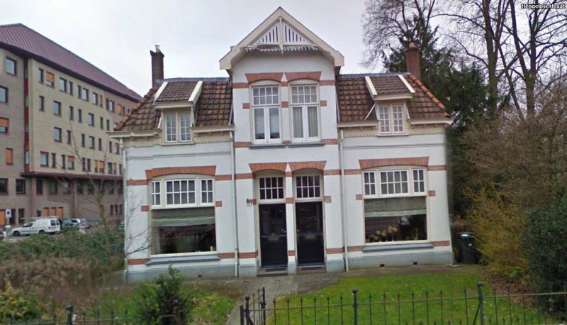 Hengelosestraat 107 vroegere dienstwoningen huize Schuttersveld..jpg