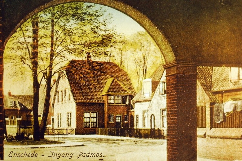 Spinnerplein Pathmos ingang.JPG