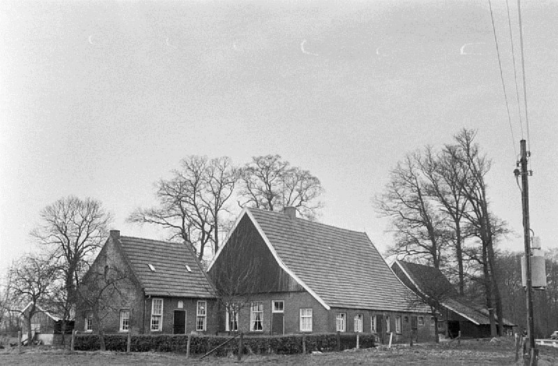 Lossersestraat 170 boerderij De Roosker rijksmonument.jpg