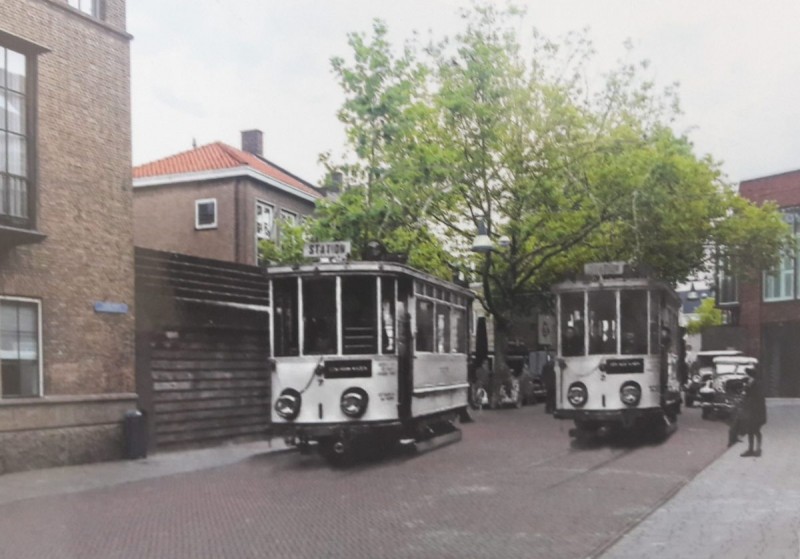 Langestraat oud (tram) in nieuwe straat.jpg