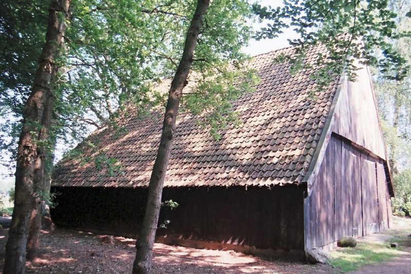 Haimersweg 225 vakwerkschuur vroeger schuilkerk rijksmonument.jpg