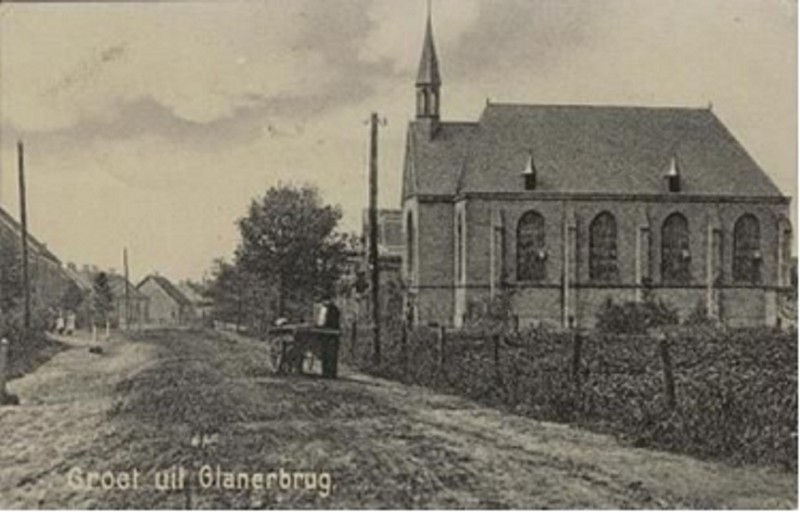 Kerkstraat 14-16 Rooms Katholieke kerk O.L.V. van de Heilige Rozenkrans.jpg