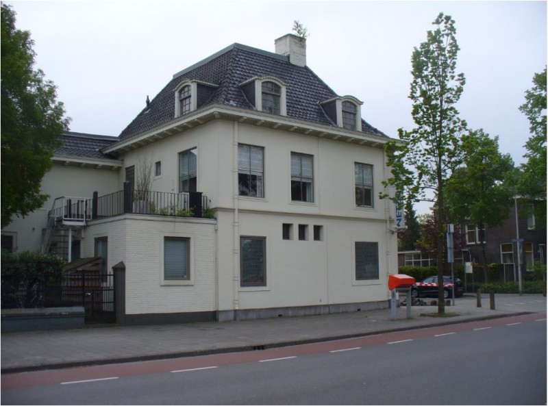 Oldenzaalsestraat 136 hoek Minkmaatstraat.JPG