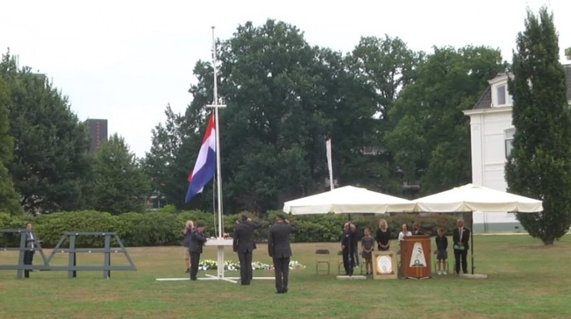 Indië herdenking Enschede.JPG