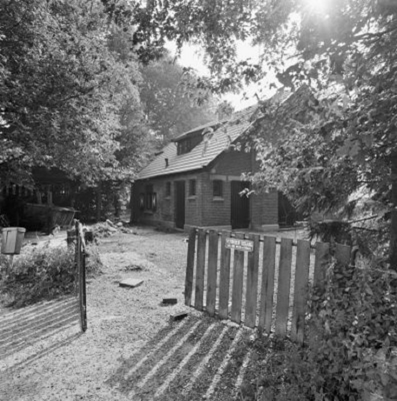 Leutinkveldweg 30 Boswachterswoning in eclectische trant rijksmonument.jpg