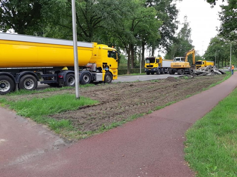 Haaksbergerstraat herstel wegdek 10-9-2018 (2).jpg