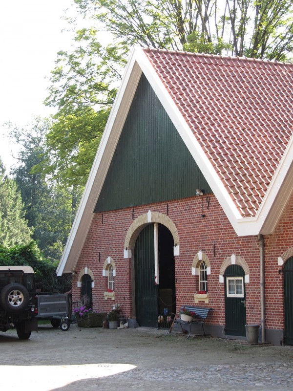 Strootsweg 407 boerderij van het hallehuistype bij landgoed Het Stroot rijksmonument nr. 510587.jpg