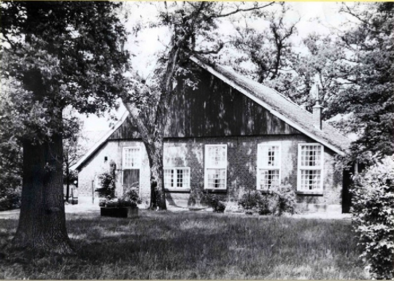 Rosinkweg 40 Het Tijberend boerderij met gevelsteen 1965.jpg