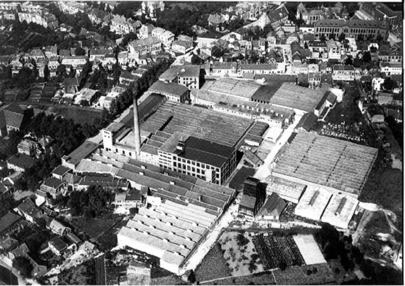 Haaksbergerstraat textiel complex Scholten uit de dertiger jaren.jpg