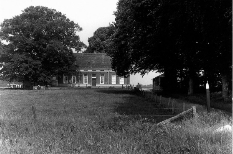 Lossersestraat 235 Boerderij De Wigger, rijksmonument nr. 510553.jpg