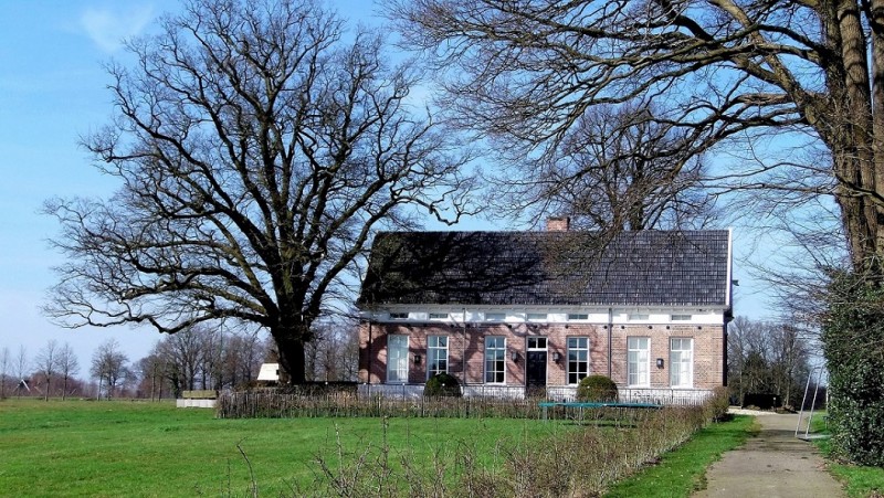 Lossersestraat 235 Boerderij De Wigger, rijksmonument.jpg