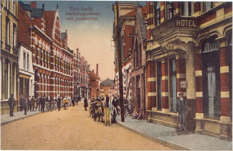 Haaksbergerstraat 4 Hotel  Industriel 1926.jpg