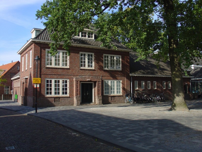 spinnerstraat 27 badhuis gemeentelijk monument (2).jpg