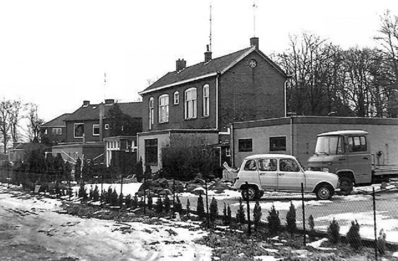 Lonneker vroeger station 1980.jpg
