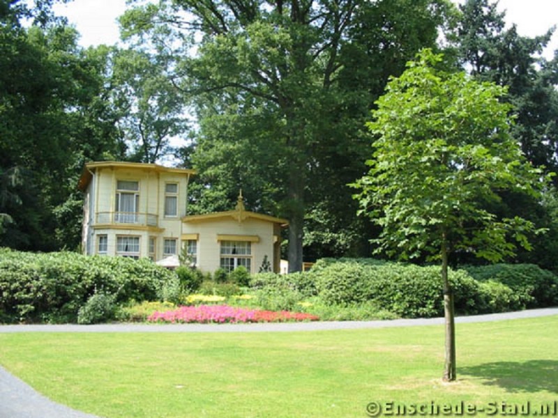 Roessinghsbleekweg Van Lochemsbleekpark villa.jpg
