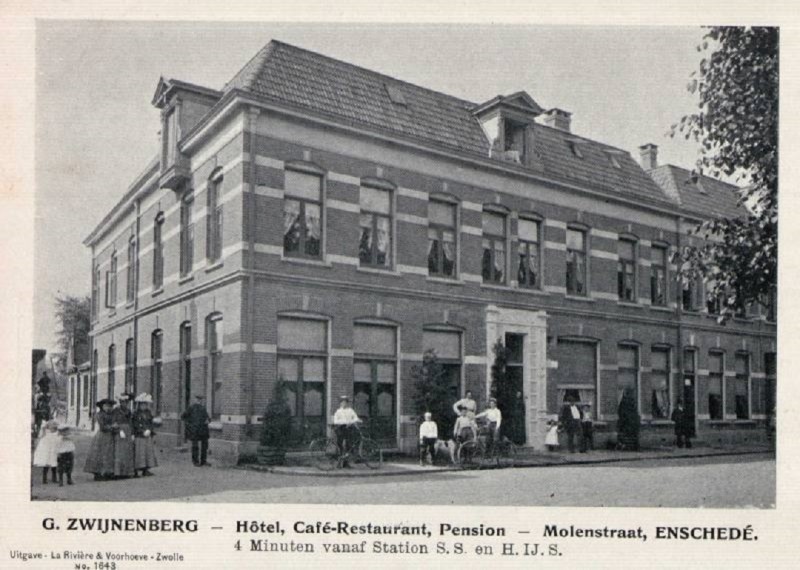 Molenstraat hoek Kloosterstraat Hotel Zwijnenberg.jpg