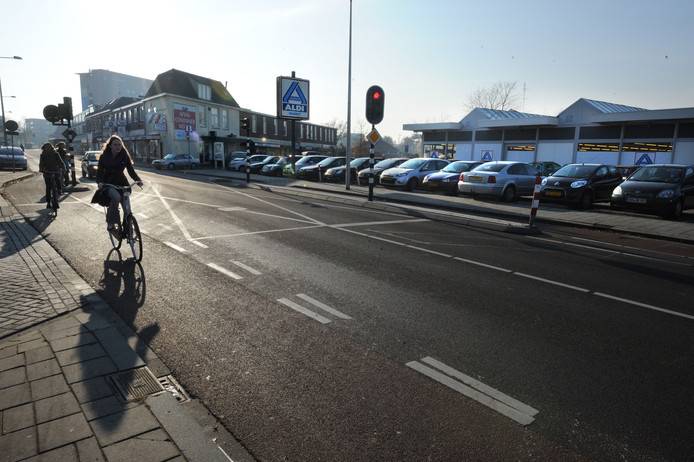 Aldi naar winkelcentrum Zuid in Enschede.jpeg