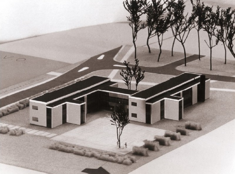 Deppenbroekstraat 4 Maquette van de Hermesschool voor lager economisch en administratief onderwijs (L.E.A.O).jpg