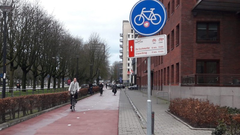 Boulevard fietspad.jpg