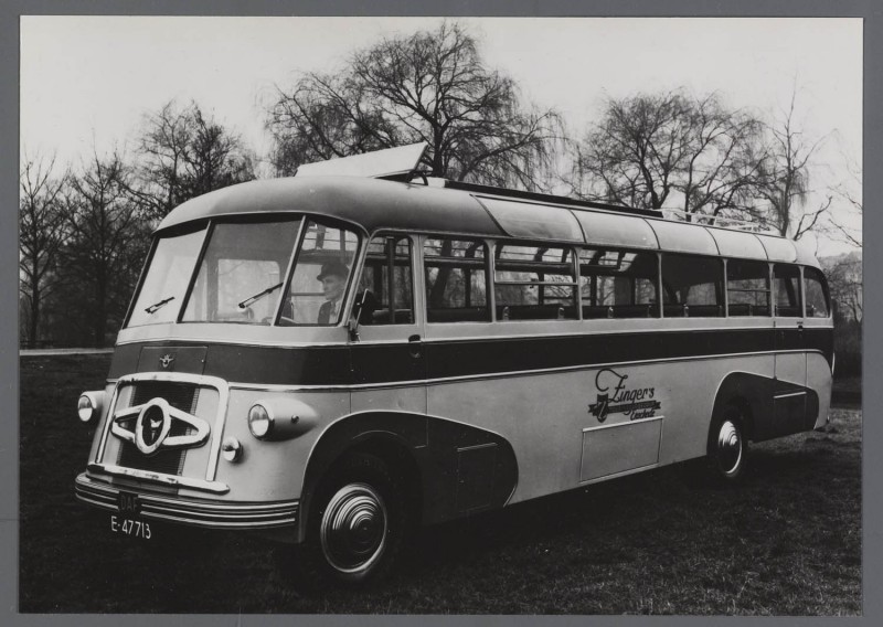 Enschede DAF autobus Zinger's Touringcarbedrijf.jpg