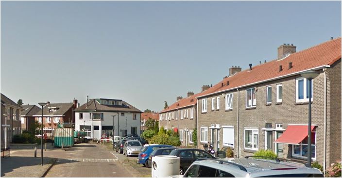 Steenweg richting Ridderspoorstraat.JPG