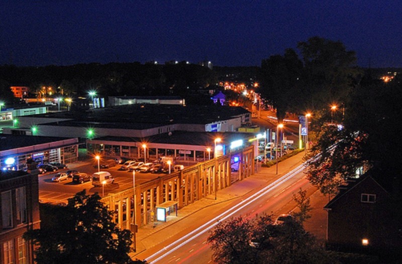 Haaksbergerstraat muur Jannink bij avond.jpg