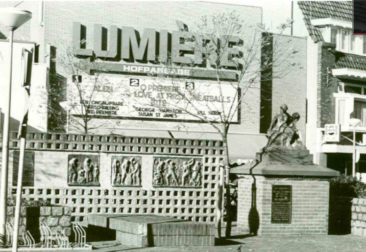 brandmonument kalanderstraat.JPG