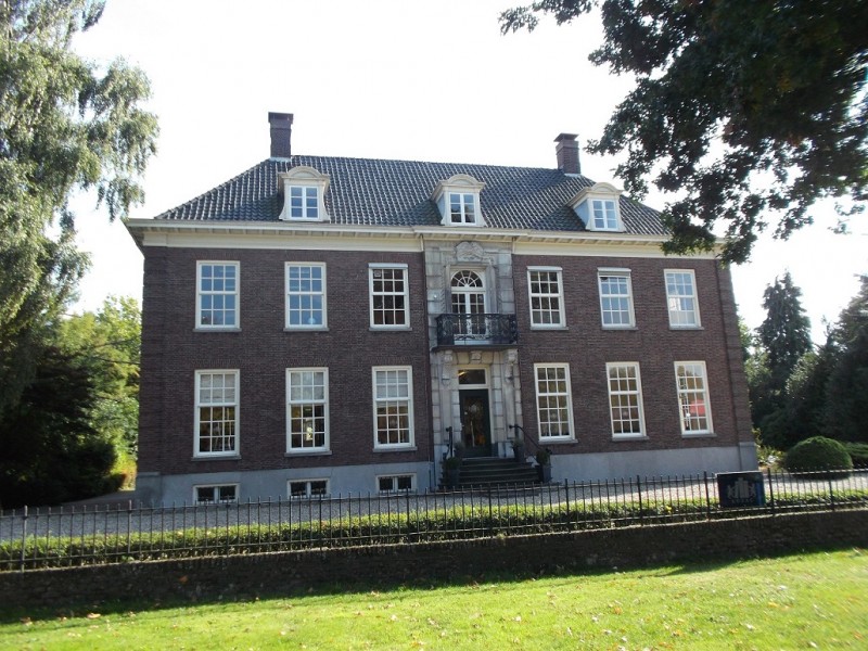 Boddenkampsingel Luzac College (voormalig Muziekschool).JPG