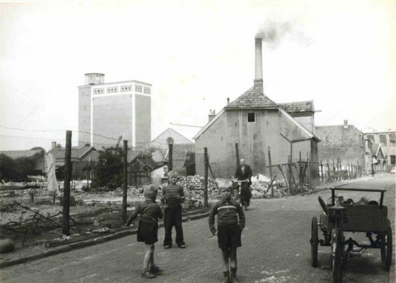 Hengelosedwarsstraat Tuk 1954.jpg