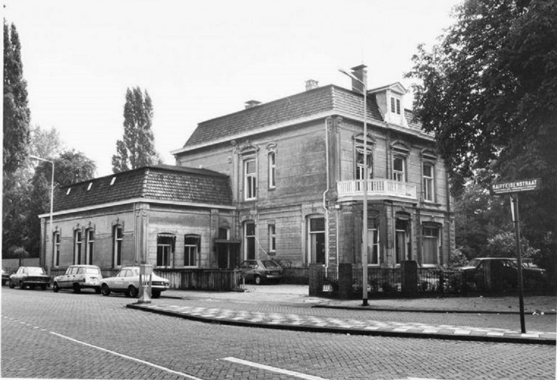 Hengelosestraat 42 villa van Delden.jpg