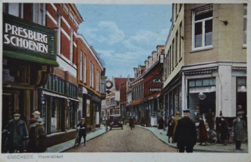 Haverstraat hoek Langestraat Presburg schoenen rechts C en A.jpg